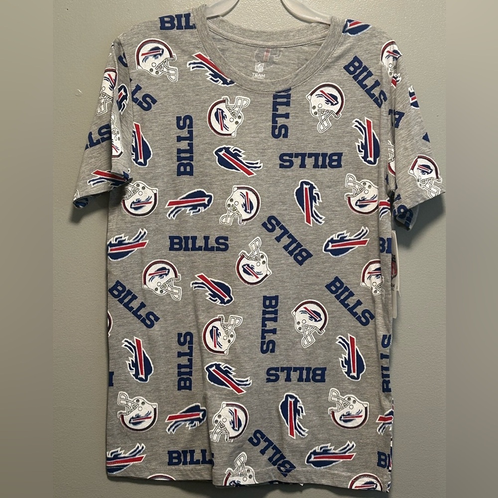 BILLS NFL Team Appearl Boys Graphic T-Shirt. Size L. 10/12 - Picture 1 of 7